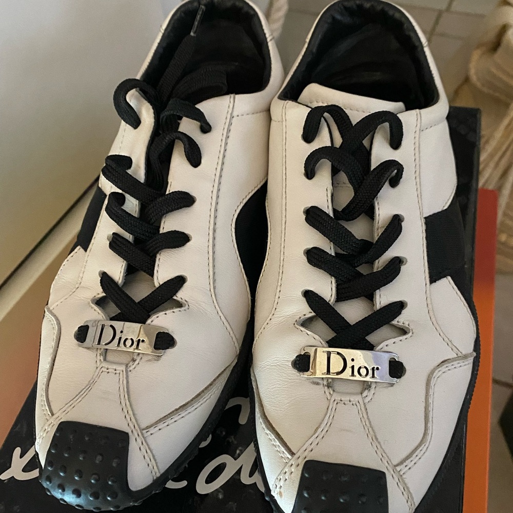Dior Women’s White and Black Sneakers